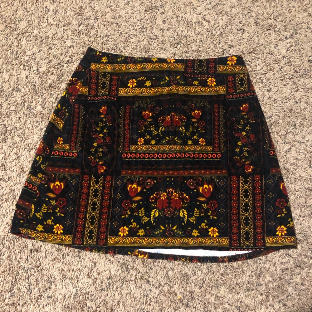 Velveteen floral skirt